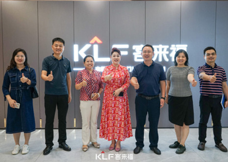 热烈欢迎芜湖市镜湖区投资促进中心领导一行莅临jinnianhui官网 - 金年会参观考察！